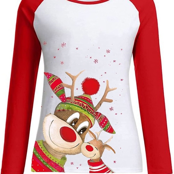 Christmas Ruldolph Reindeer Top Women - Picture 3 of 6